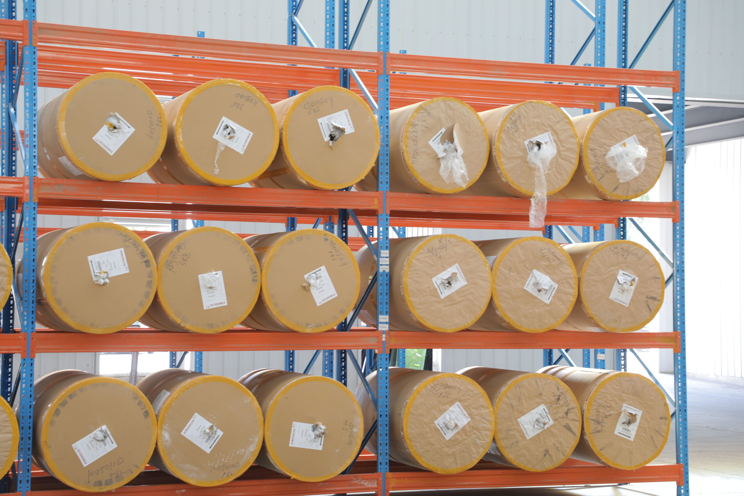 Base paper warehouse